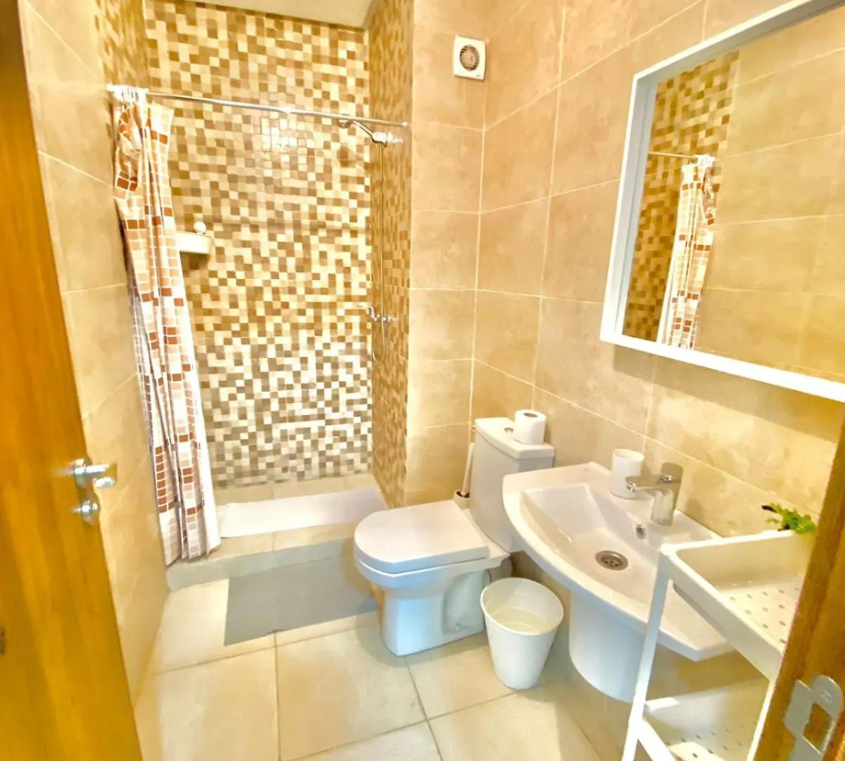 Appartement Avec Piscine En Face A La Gare Gueliz Marrakesh